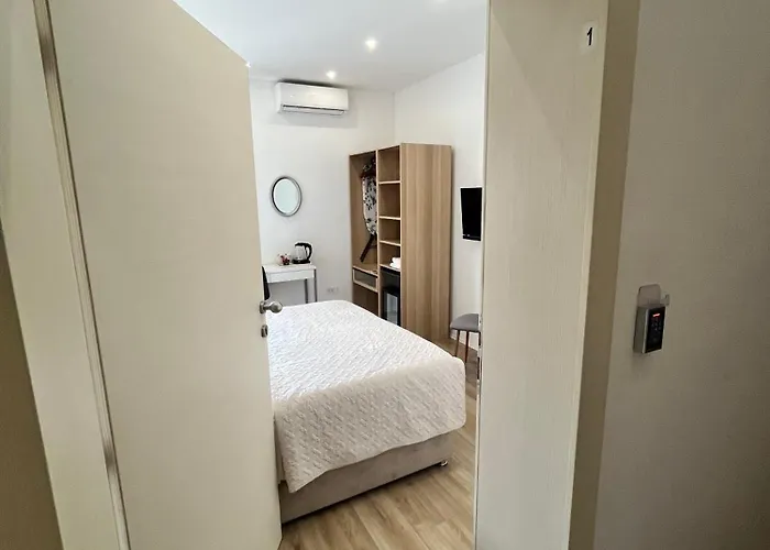 Soukki Town Centre 1 Гостевой дом